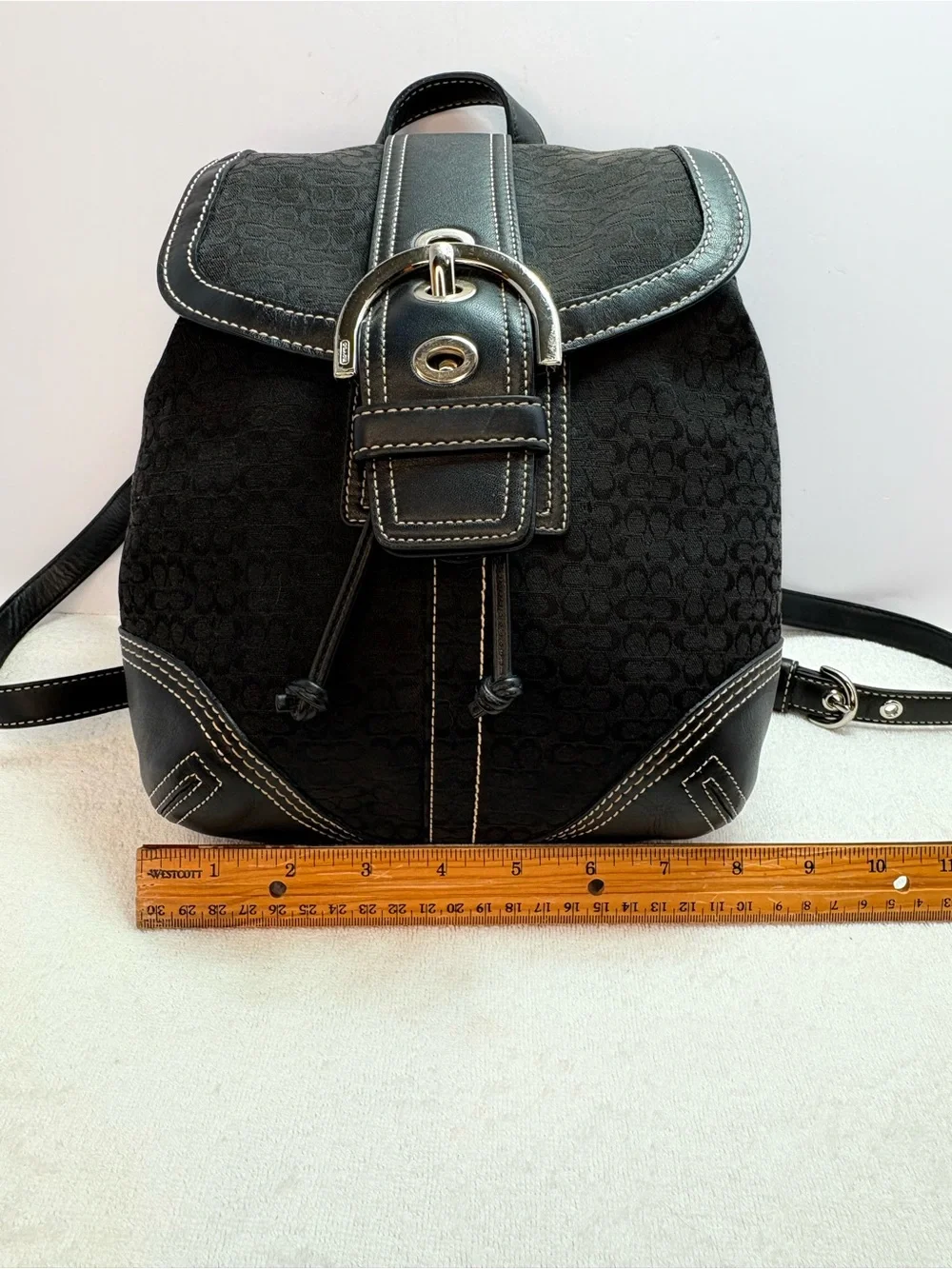Coach compact drawstring